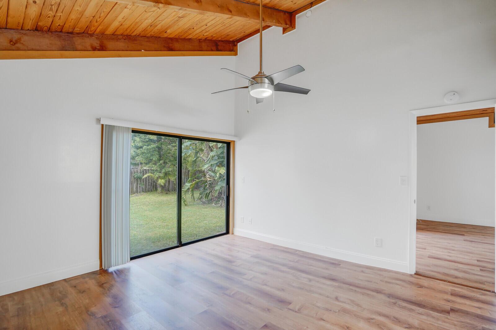 TIMBERCREEK TOWNHOMES & V - Residential Lease