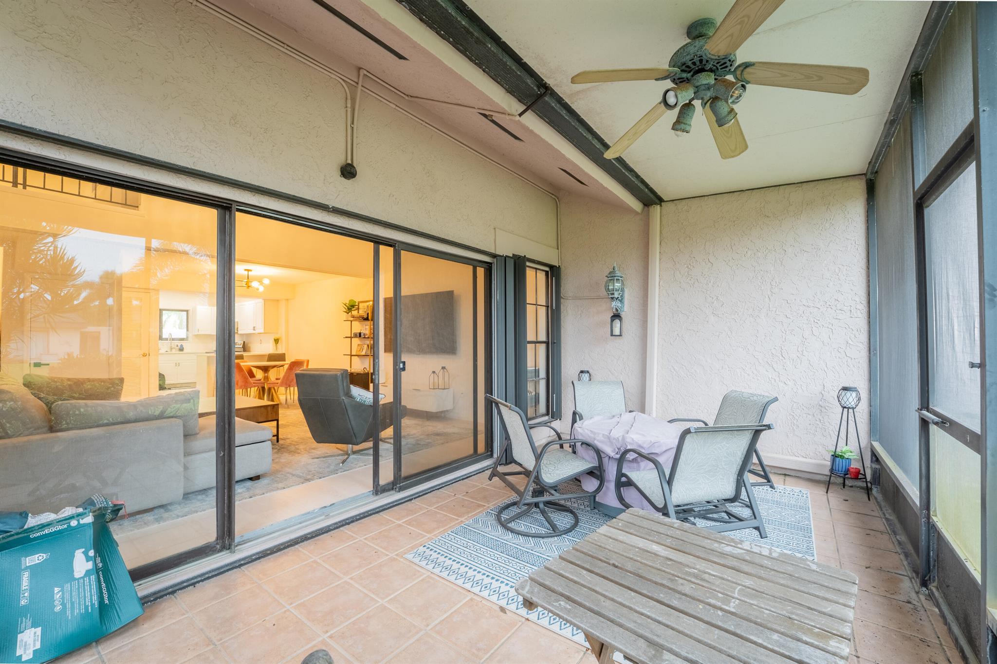 VILLAS OF SANDPIPER BAY U - Residential