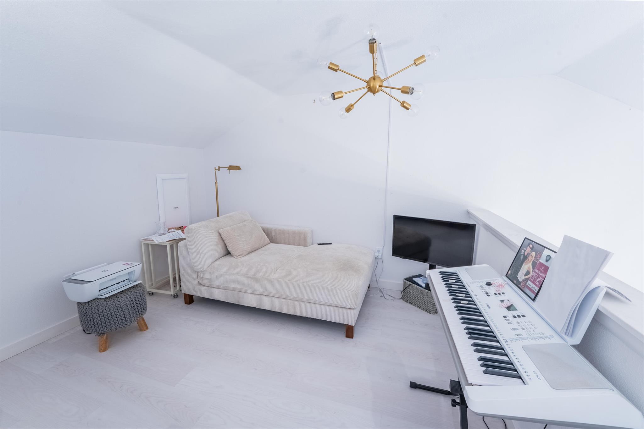 VILLAS OF SANDPIPER BAY U - Residential