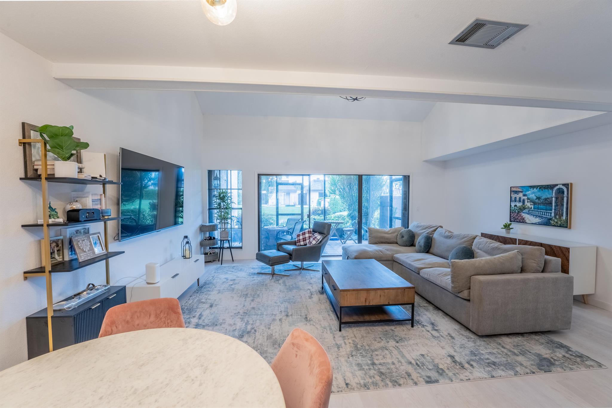 VILLAS OF SANDPIPER BAY U - Residential