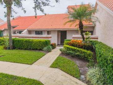 3512 SE Sandpiper Circle Port St Lucie FL 34952