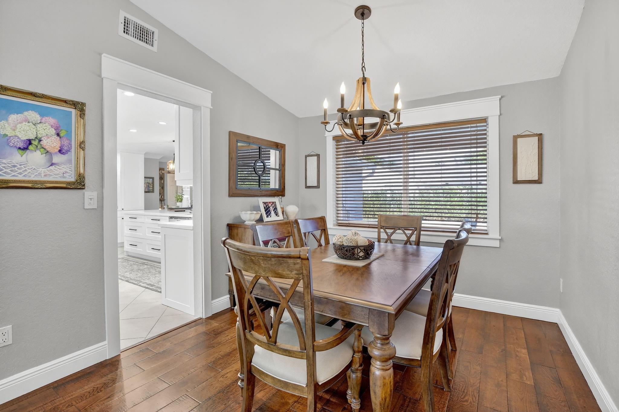 Flamingo Gardens - Residential