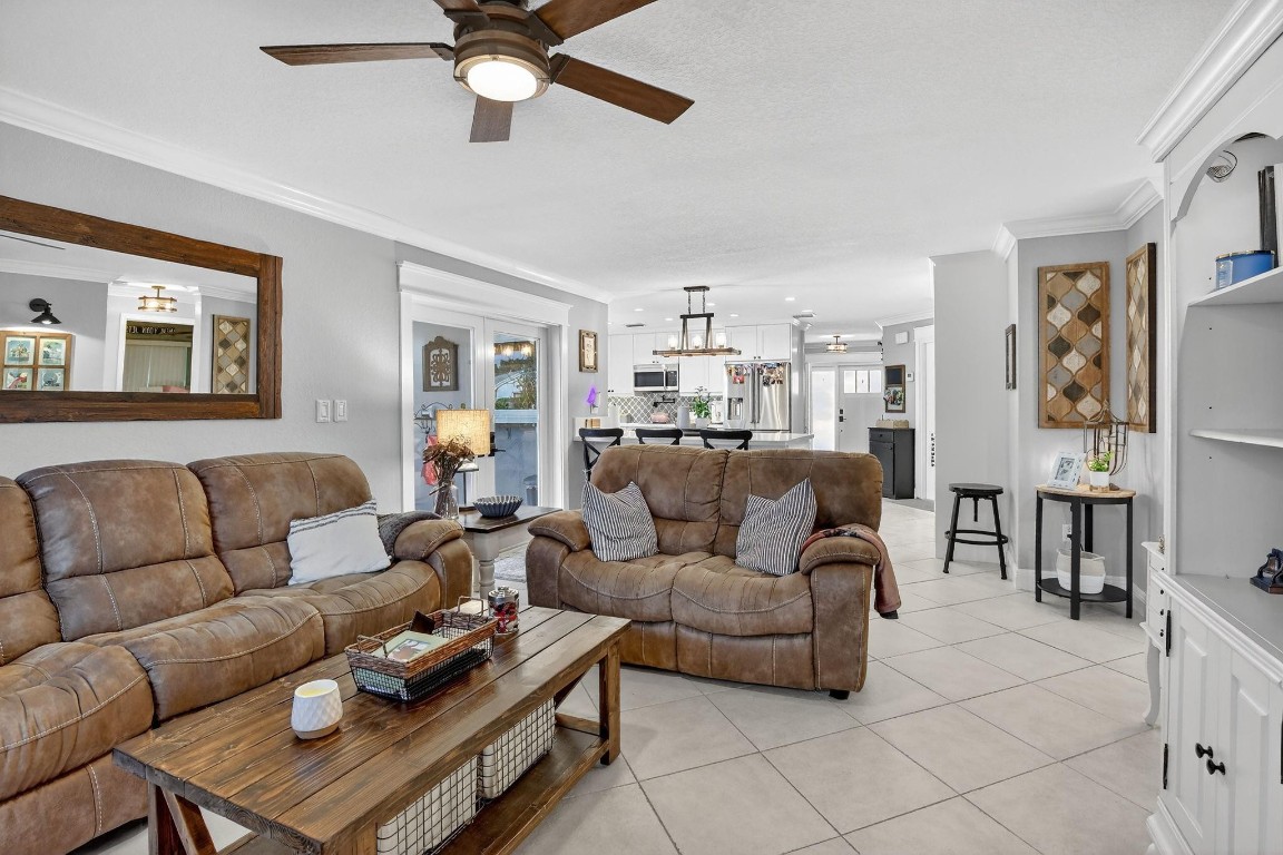 Flamingo Gardens - Residential