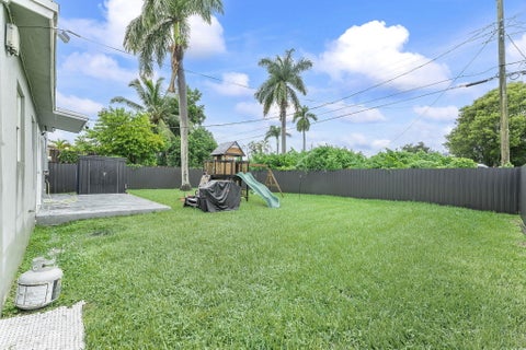 Tiny photo for 6337 NW 24TH Court, Margate, FL 33063 (MLS # B26079201)