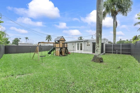 Photo of 6337 NW 24TH Court, Margate, FL 33063 (MLS # B26079201)