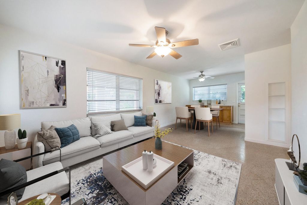 Photo of 2219 W Pineridge Court, Delray Beach, FL 33444 (MLS # R11102770)