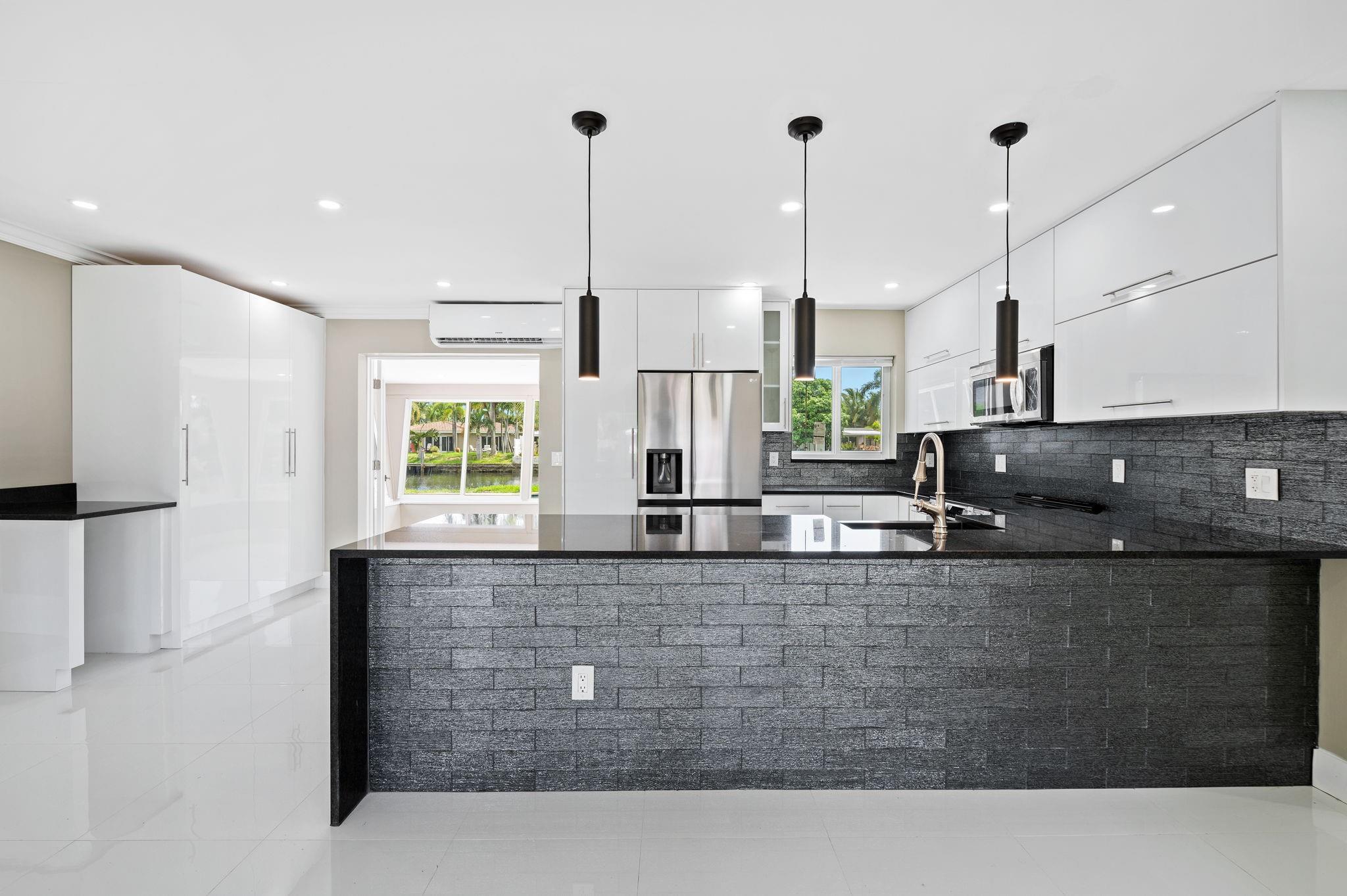 Almar Estates Resub 32-36 - Residential Lease
