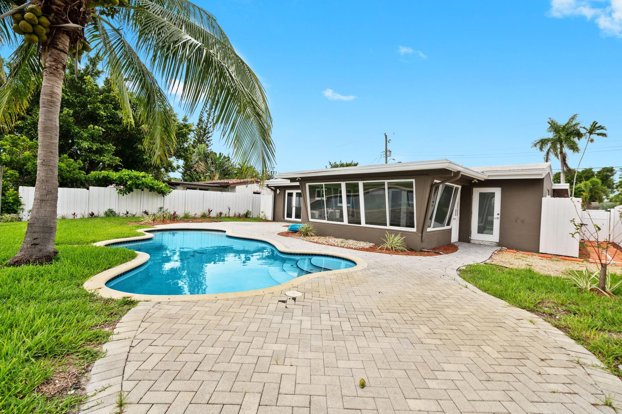 Almar Estates Resub 32-36 - Residential Lease