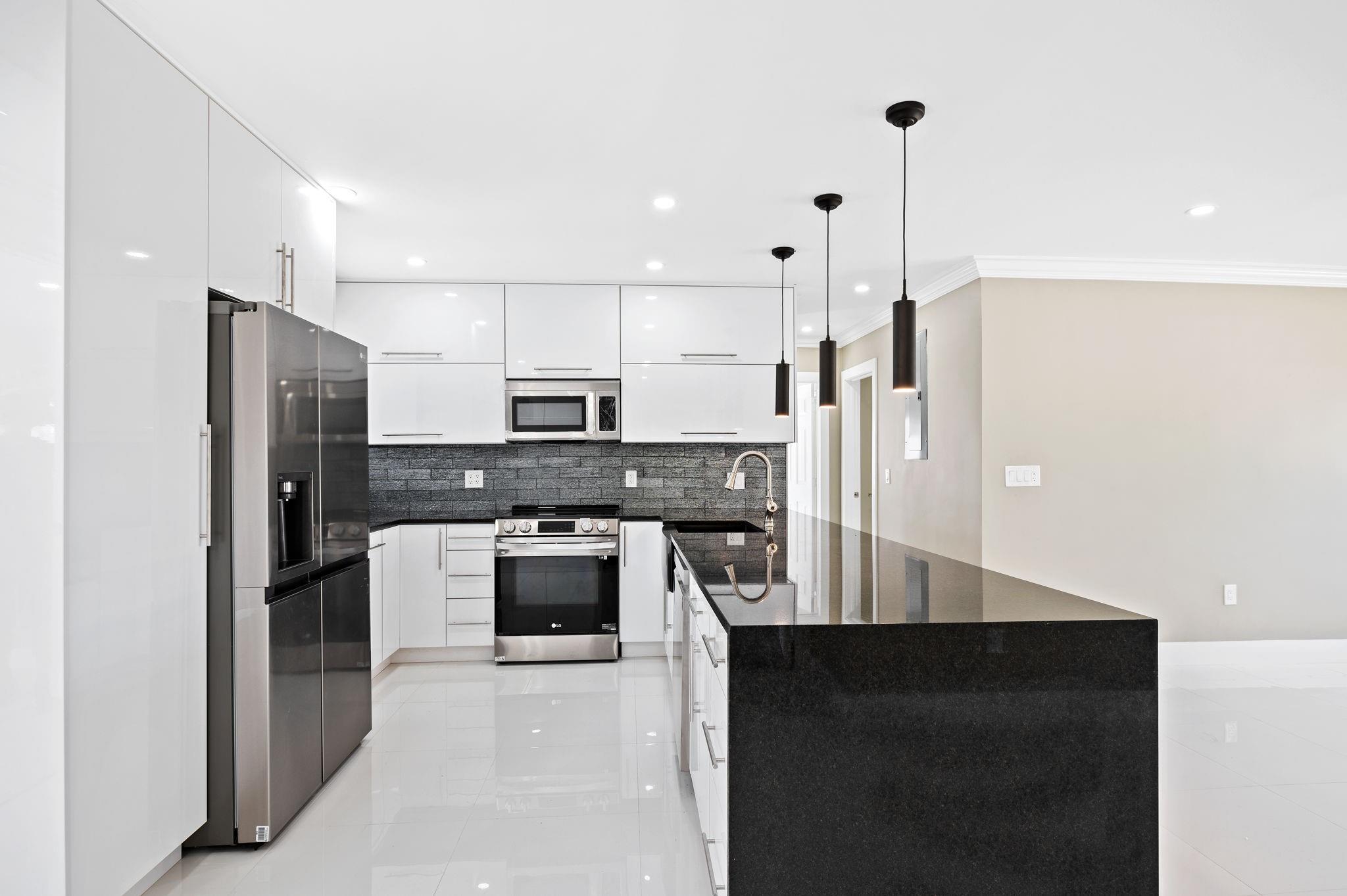 Almar Estates Resub 32-36 - Residential Lease