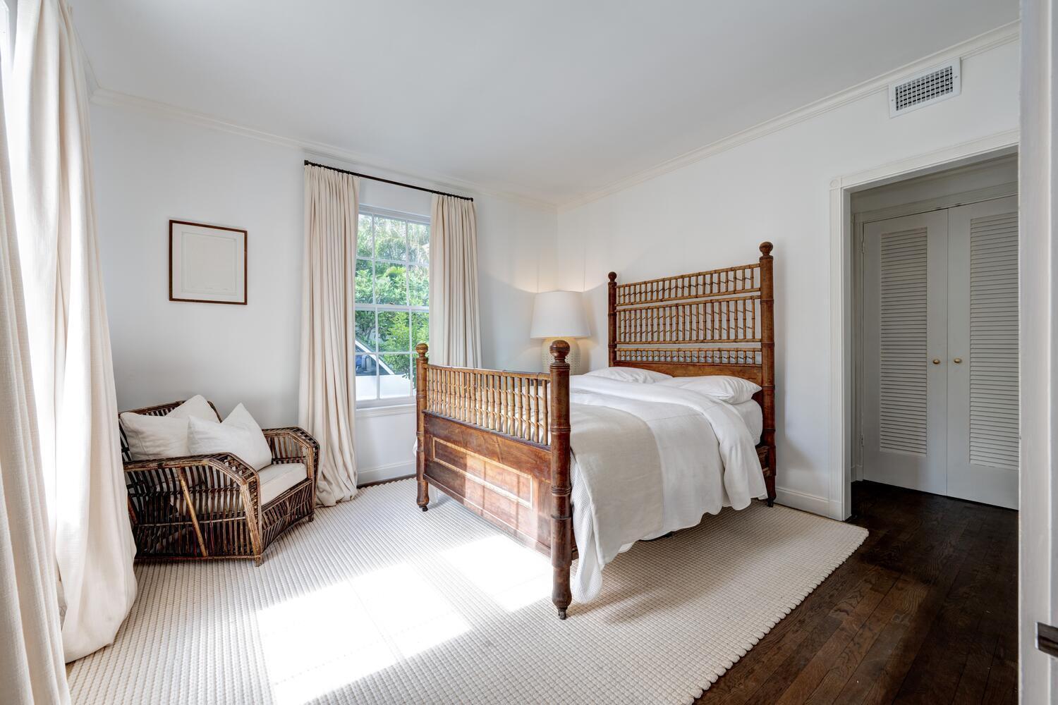 PALM BEACH SHORES REV - Residential Lease