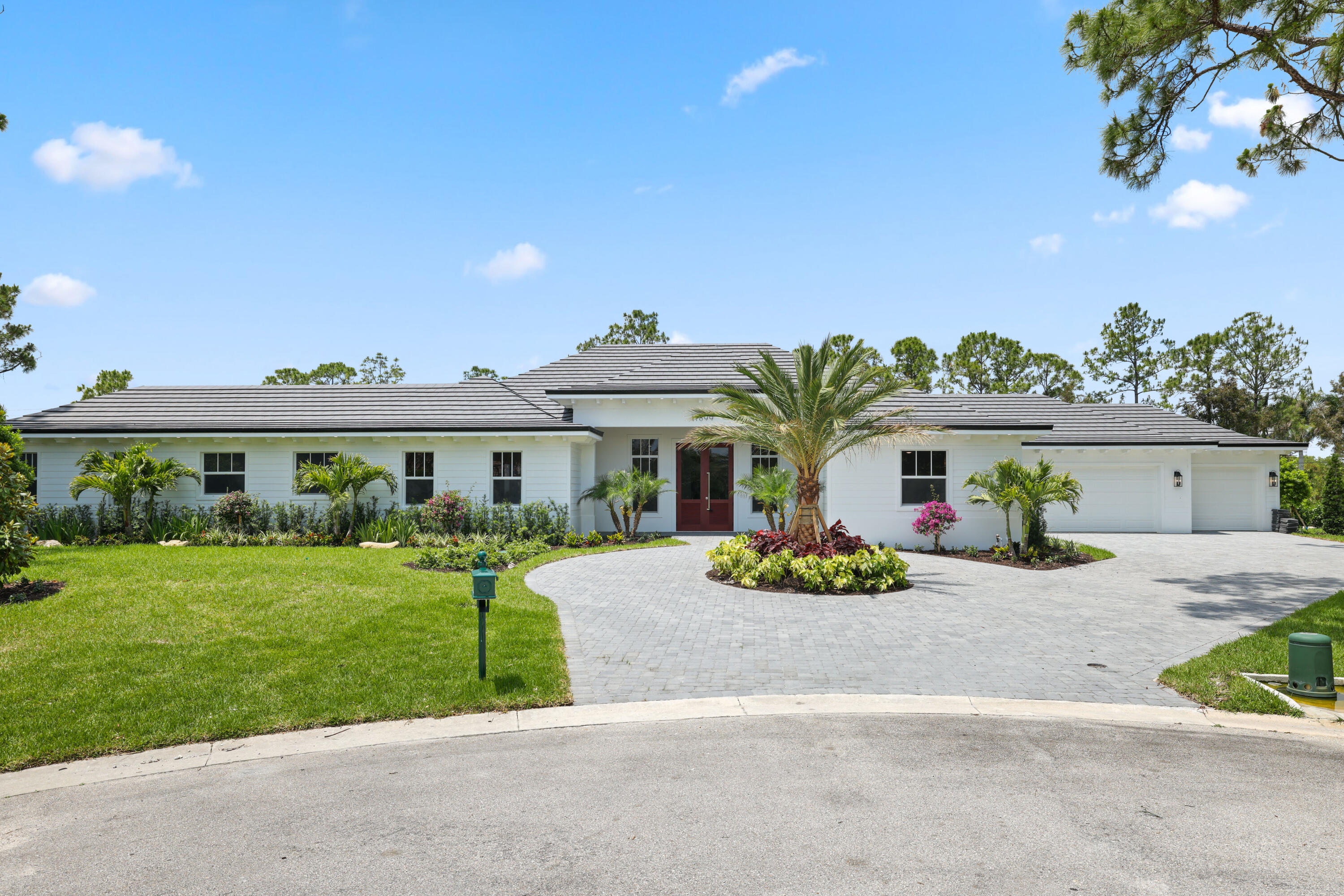 11899 Sanbourn Court