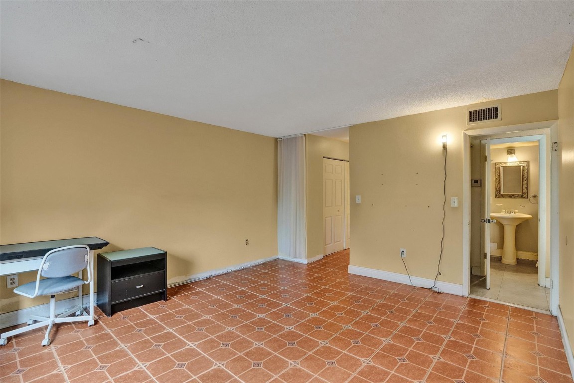 Marbella Towers - Residential