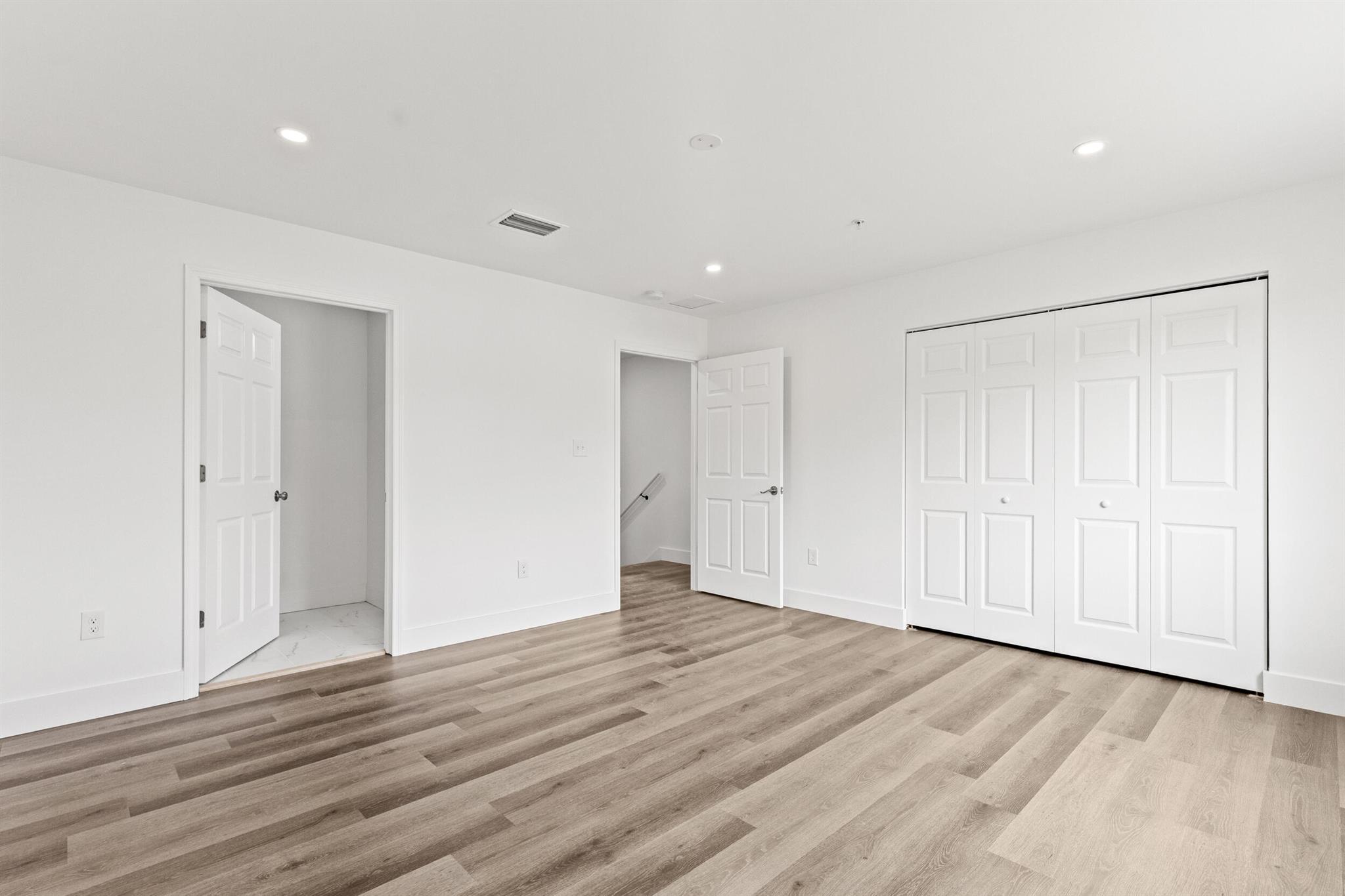 PORT ST LUCIE SECTION 33 - Residential Lease