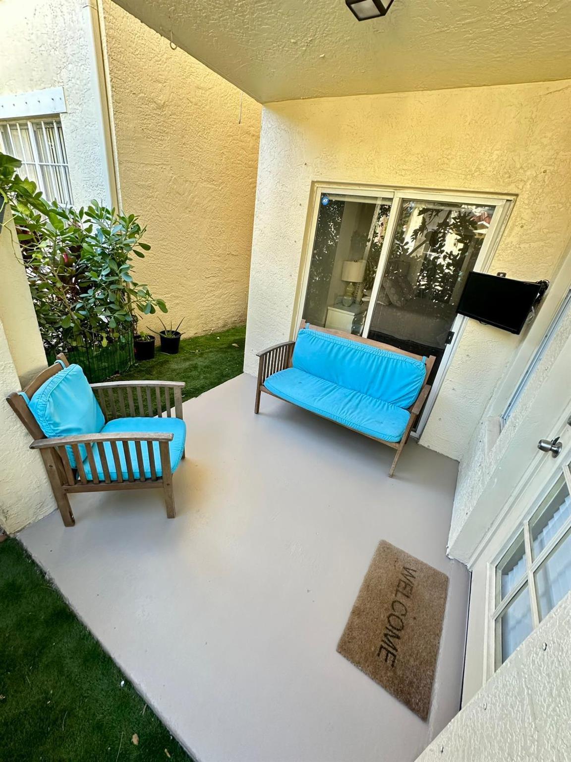 RESIDENCES OF BELMONT AT - Residential Lease