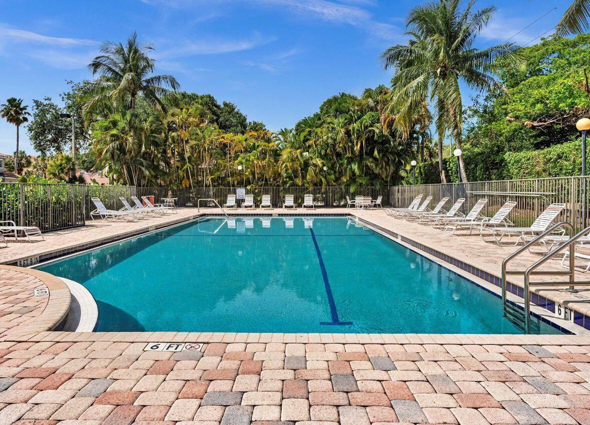 RESIDENCES OF BELMONT AT - Residential Lease