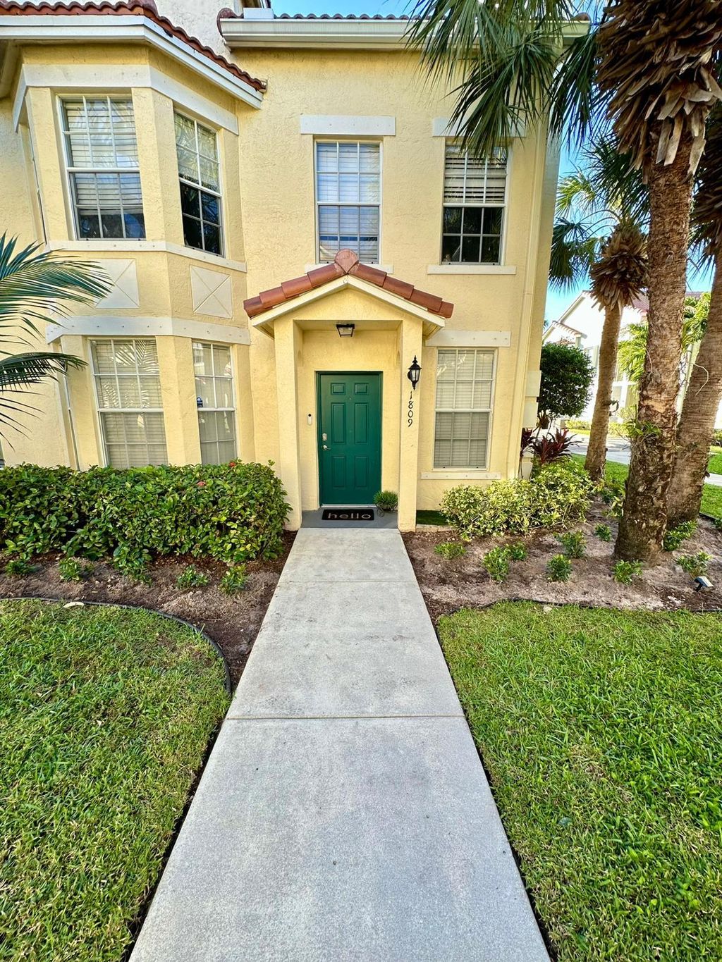 Photo of 1809 Belmont Place E, Boynton Beach, FL 33436 (MLS # R11150315)