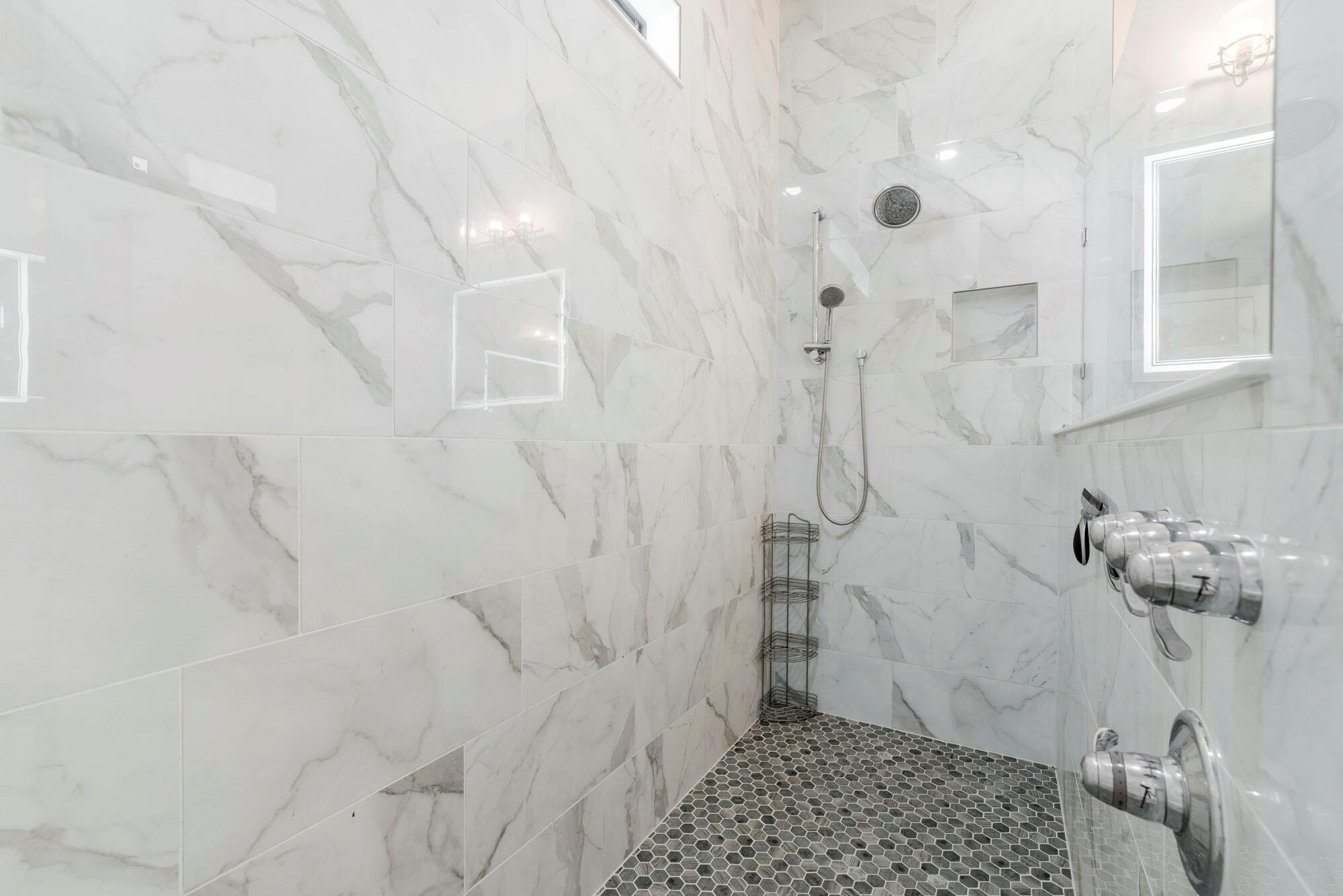 Sonoma Isles - Residential