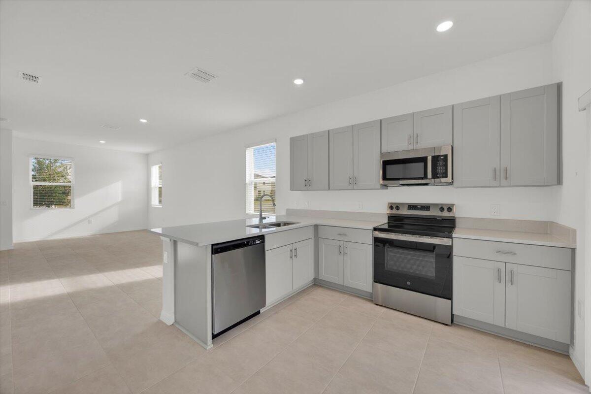 WESTVIEW POD A PHASE 3 - Residential Lease