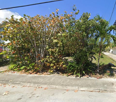 416 3rd Avenue S Lake Worth Beach FL 33460