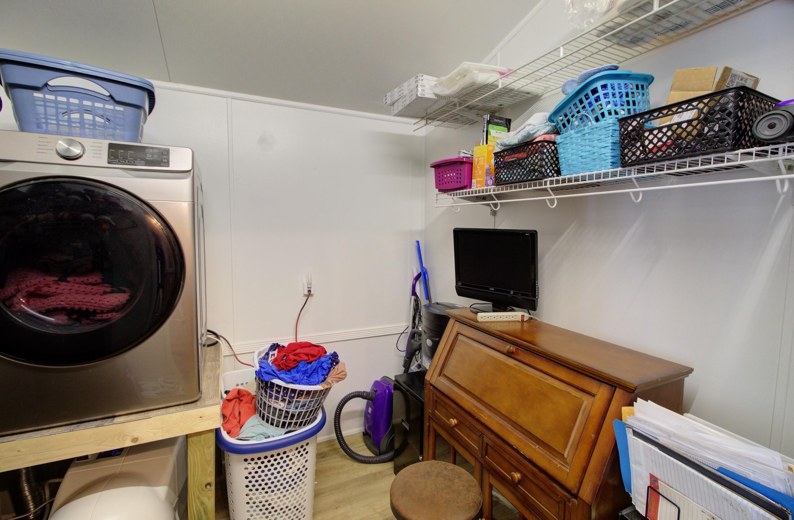 ANCIENT OAKS RV RESORT NO III - Residential