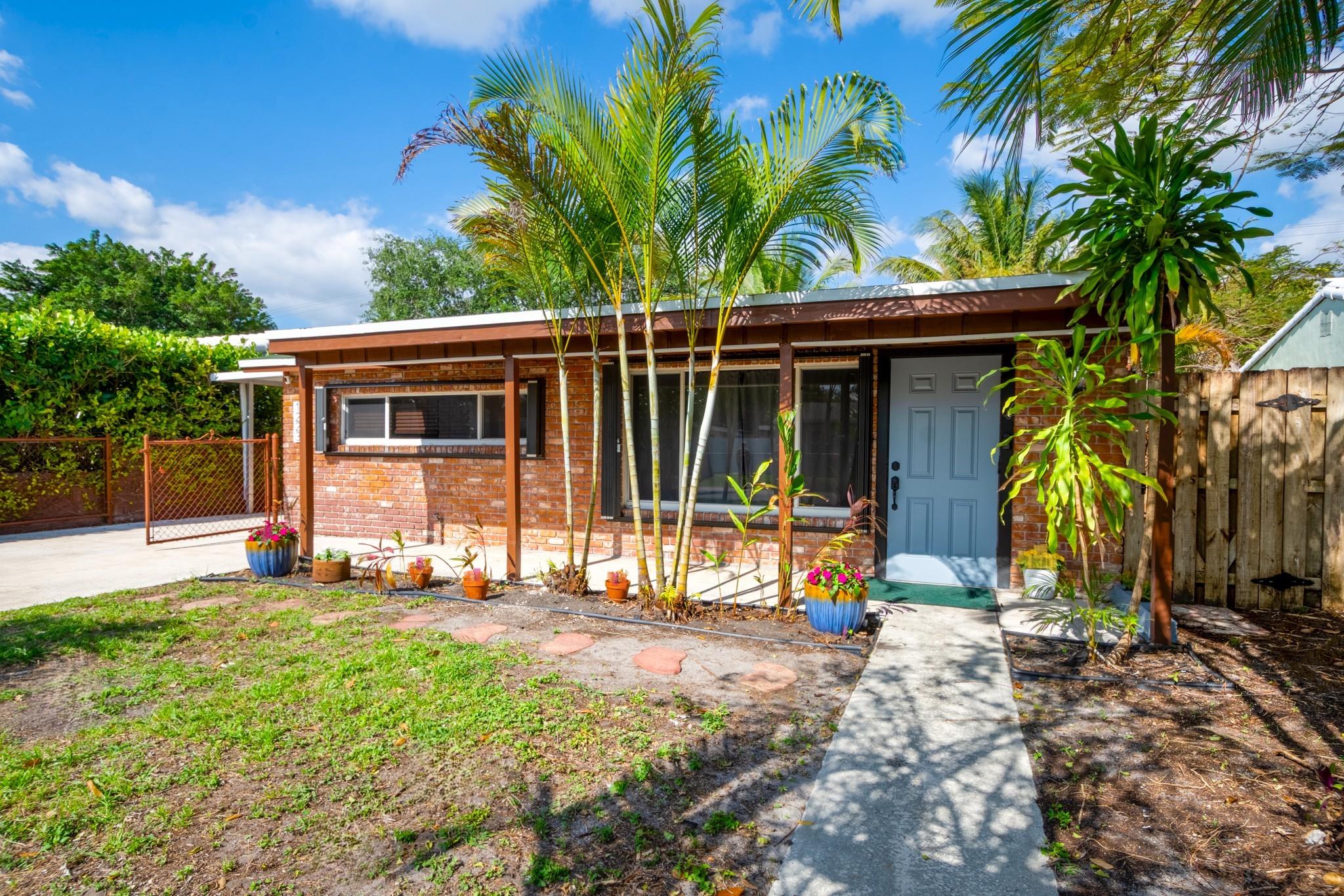 1223 NW 1st Ave