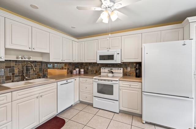 1238 S Lakes End Drive B, Fort Pierce, FL, 34982/$125,000 3 1238 S Lakes End Drive B