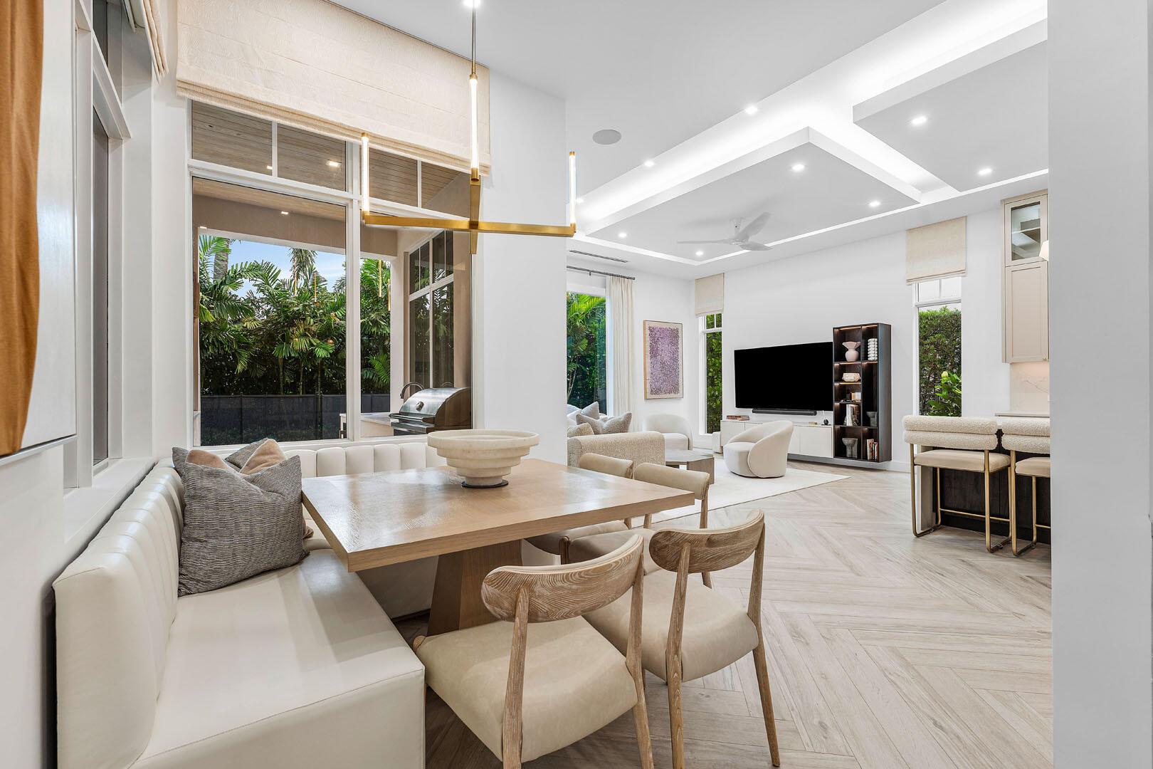 ROYAL PALM YACHT & COUNTR - Residential