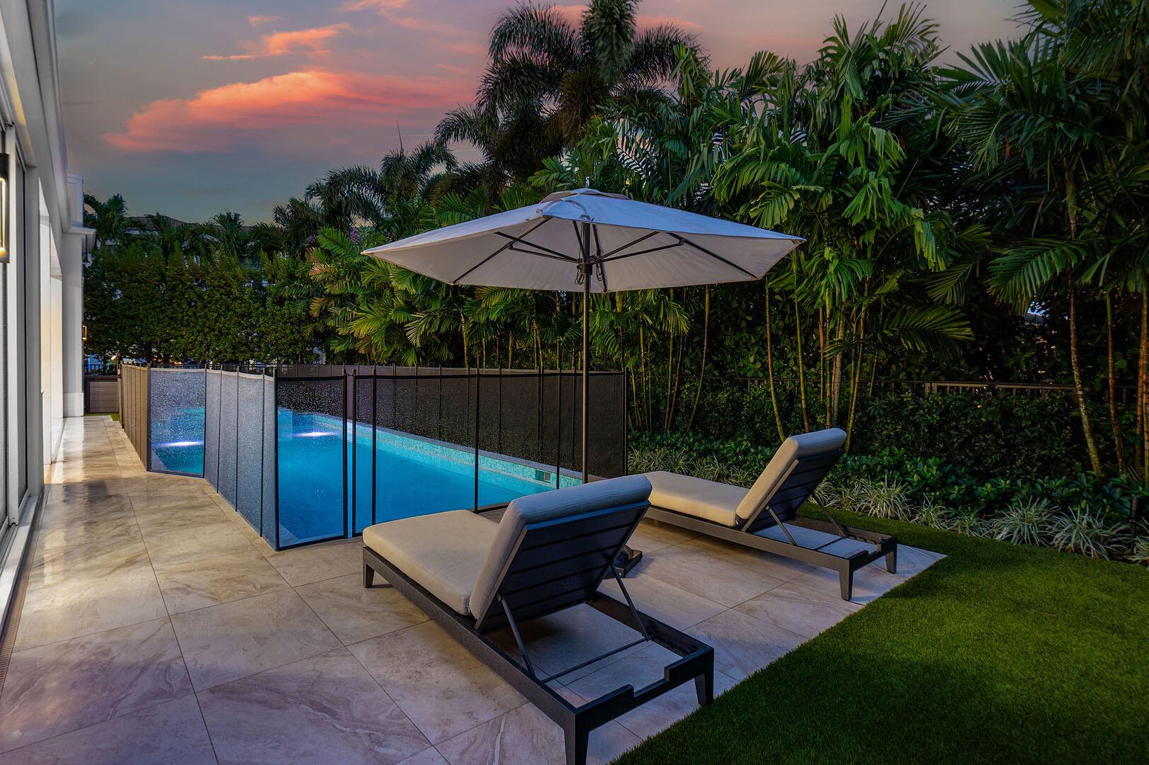 ROYAL PALM YACHT & COUNTR - Residential