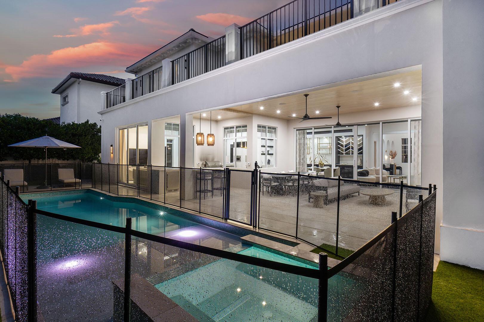 ROYAL PALM YACHT & COUNTR - Residential