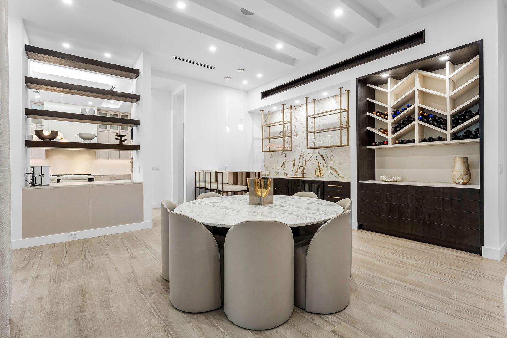 ROYAL PALM YACHT & COUNTR - Residential