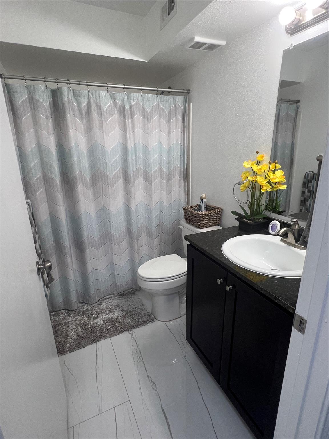 Sailboat Pointe - Residential Lease