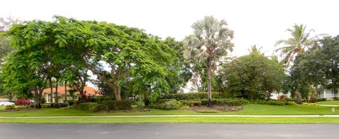 A home in Palm City