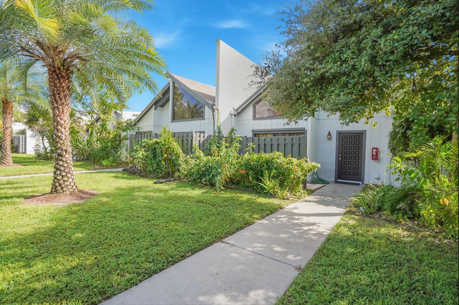 TIMBERCREEK TOWNHOMES & V - Residential Lease