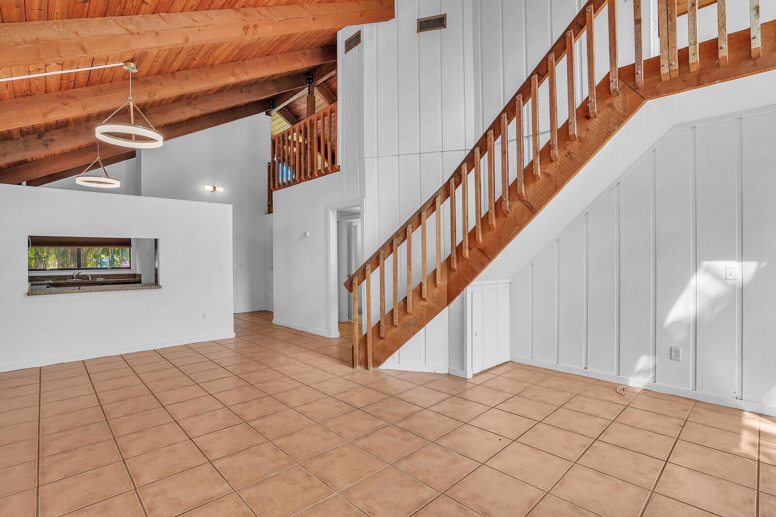 TIMBERCREEK TOWNHOMES & V - Residential Lease