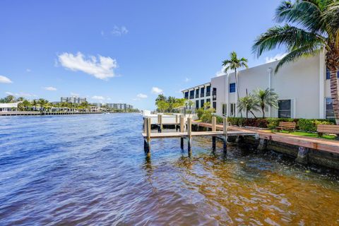 A home in Lauderdale By The Sea