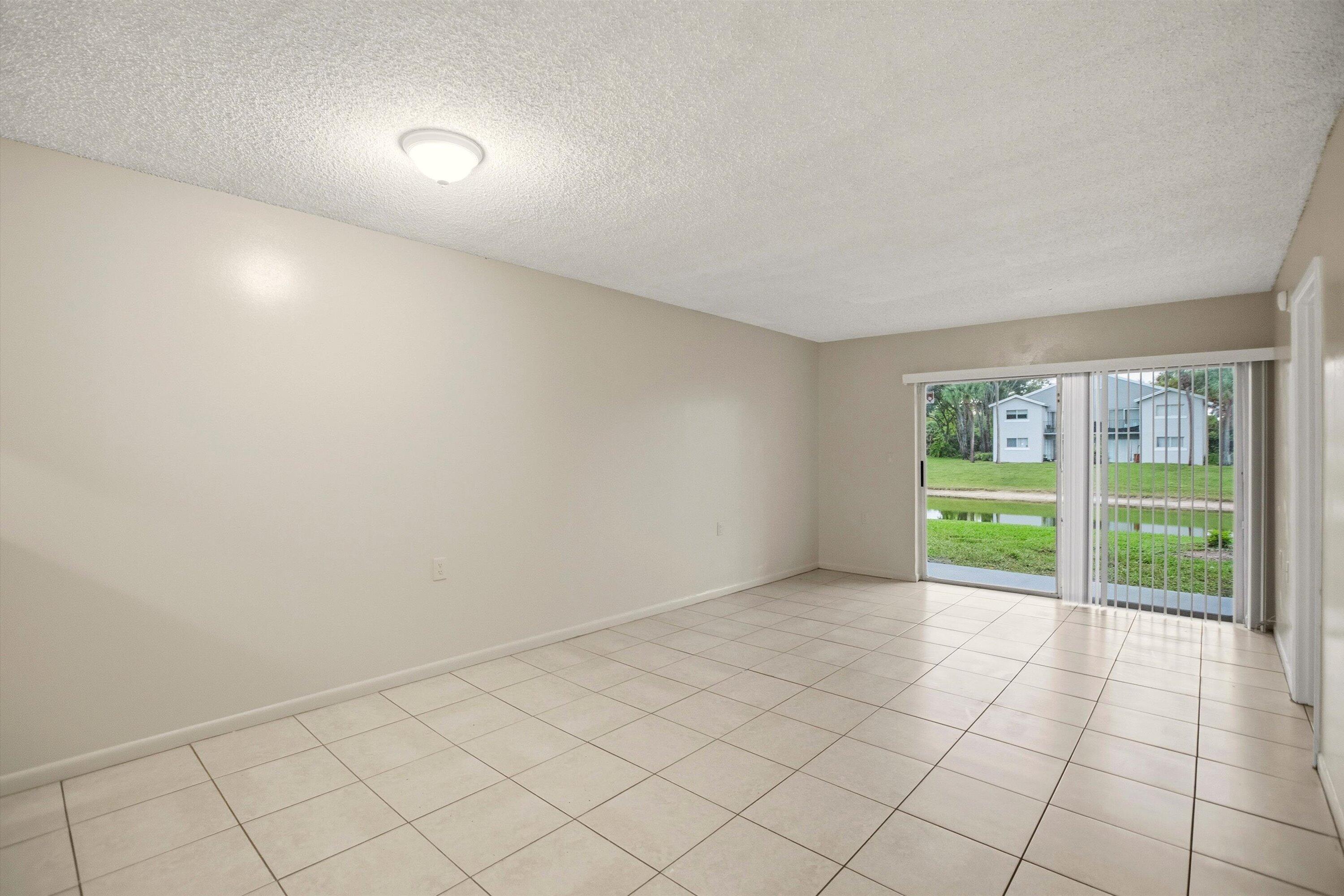 ST ANDREWS PALM BEACH CONDO II - Residential Lease