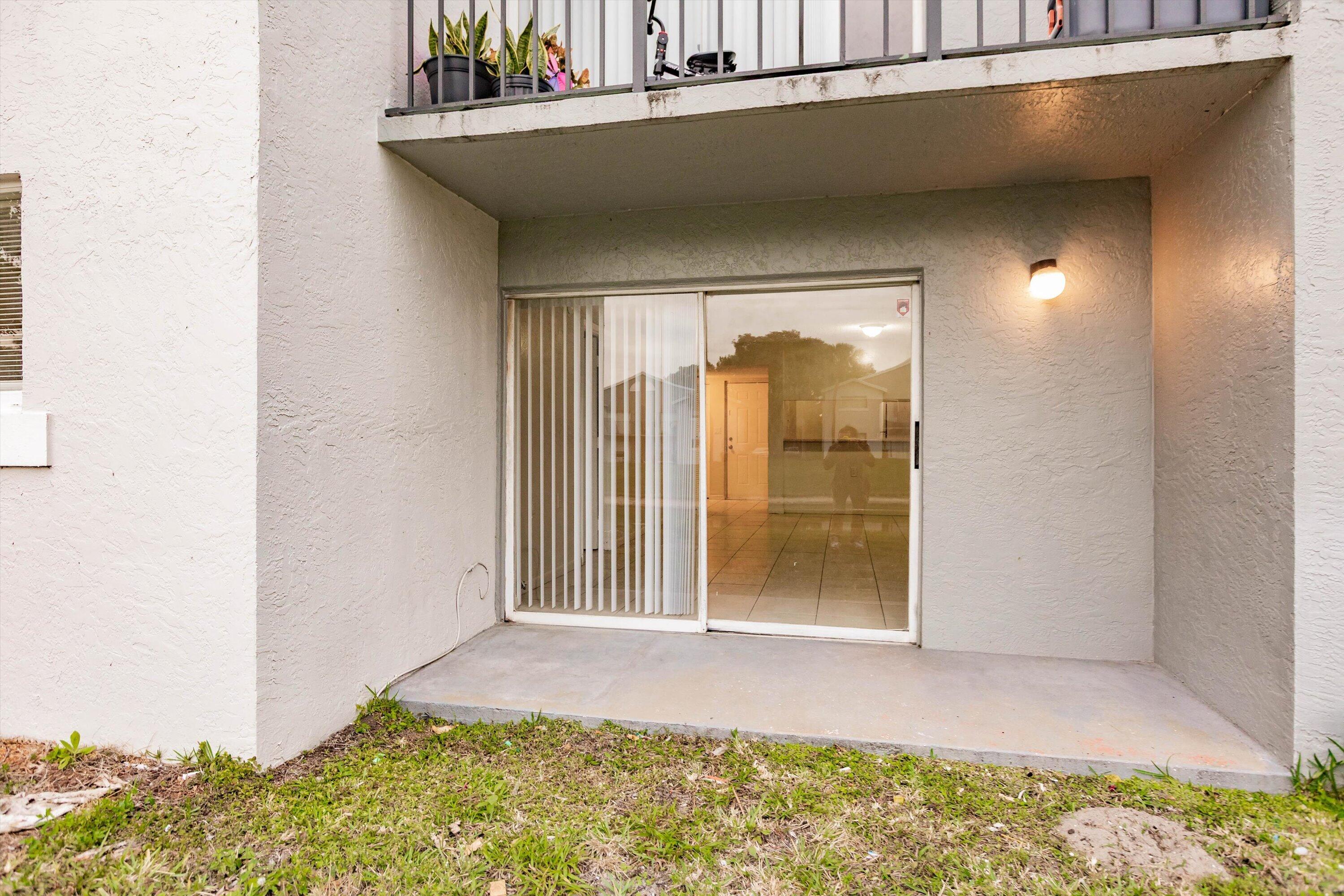 ST ANDREWS PALM BEACH CONDO II - Residential Lease