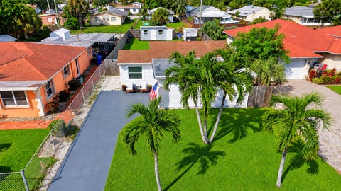 Tiny photo for 238 SW 10th Avenue, Delray Beach, FL 33444 (MLS # B26087626)