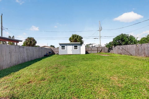 Tiny photo for 238 SW 10th Avenue, Delray Beach, FL 33444 (MLS # B26087626)