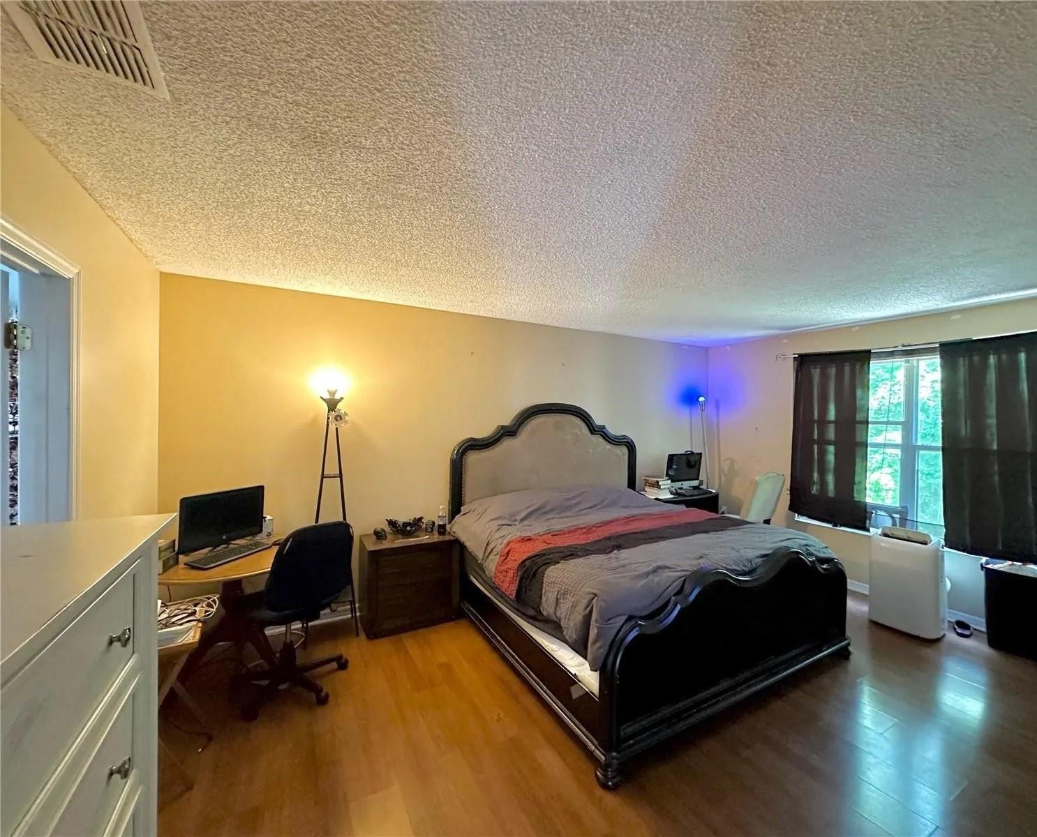 1225 Stone Harbour Rd