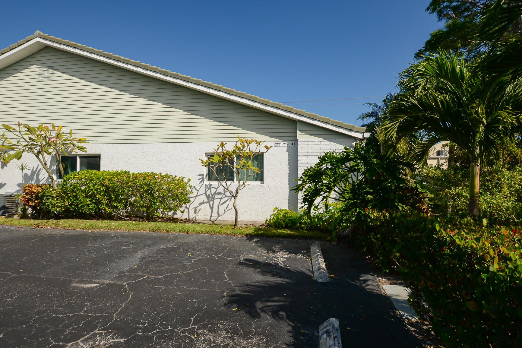 KINGMAN ACRES CONDO - Residential