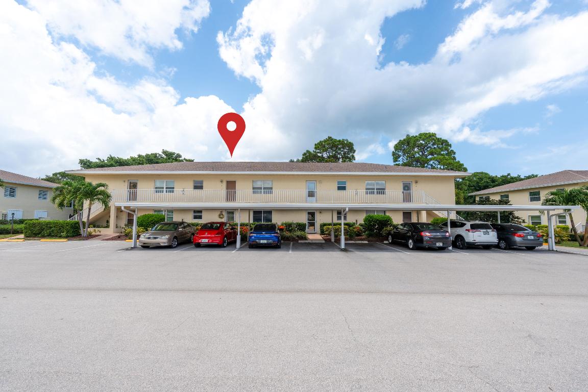 KINGSWOOD CONDO - Residential