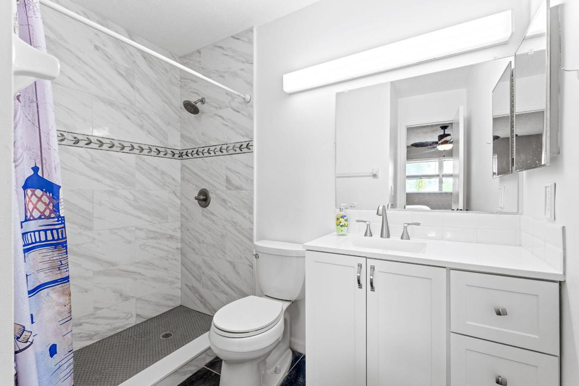 KINGSWOOD CONDO - Residential