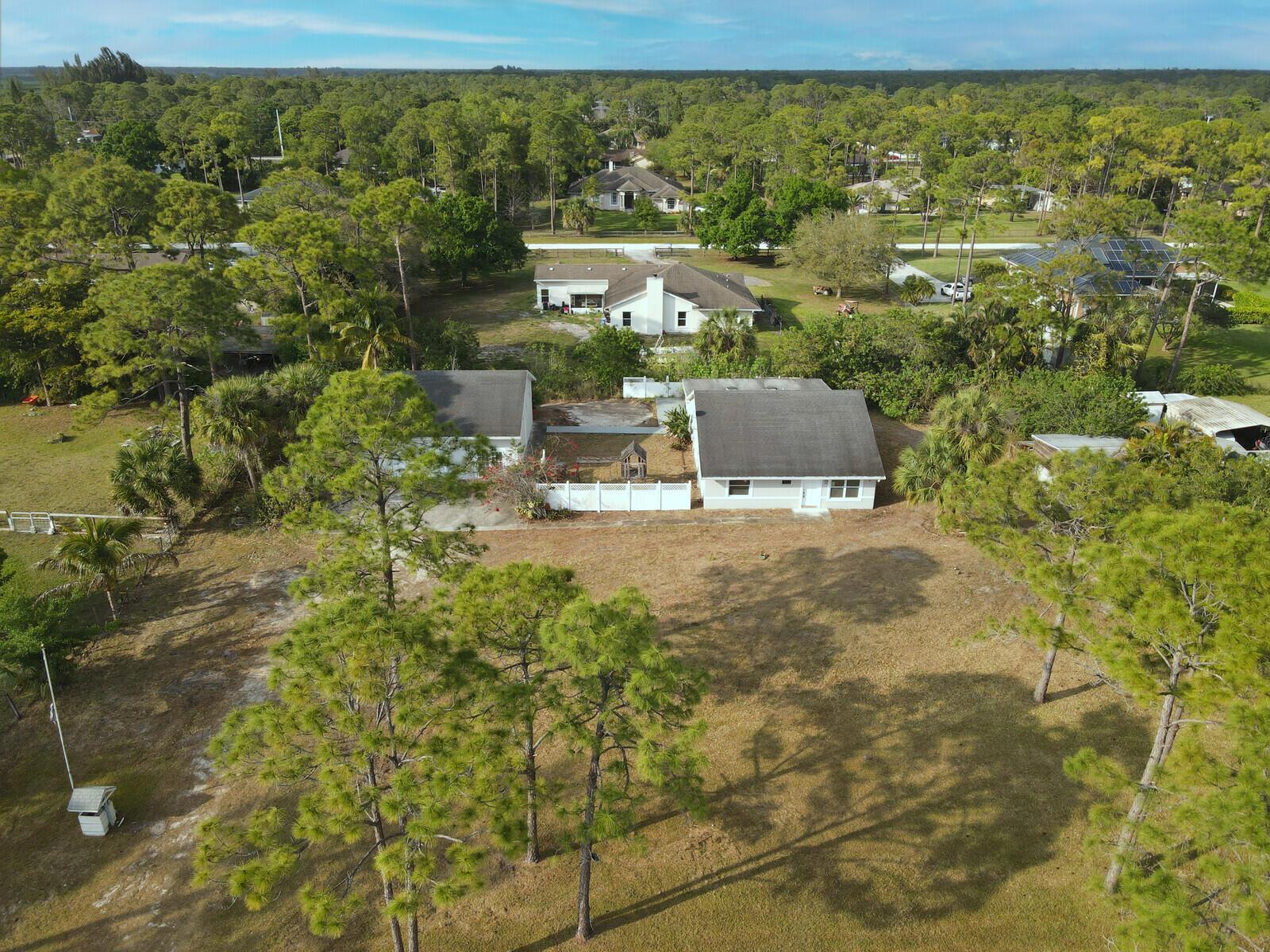 The Acreage - Residential