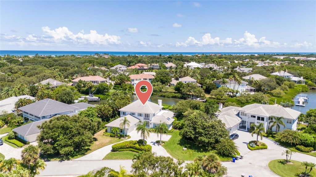 Photo of 230 Osprey Ct, Vero Beach, FL 32963 (MLS # F10529689)