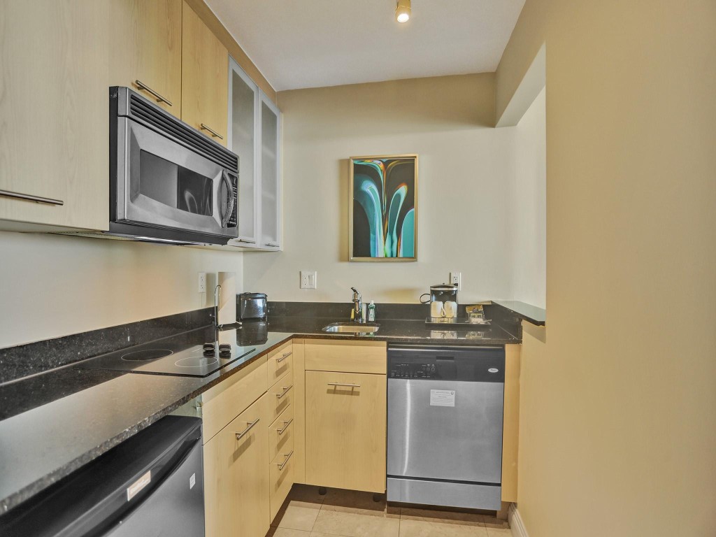 GALLERY ONE CONDO - Residential