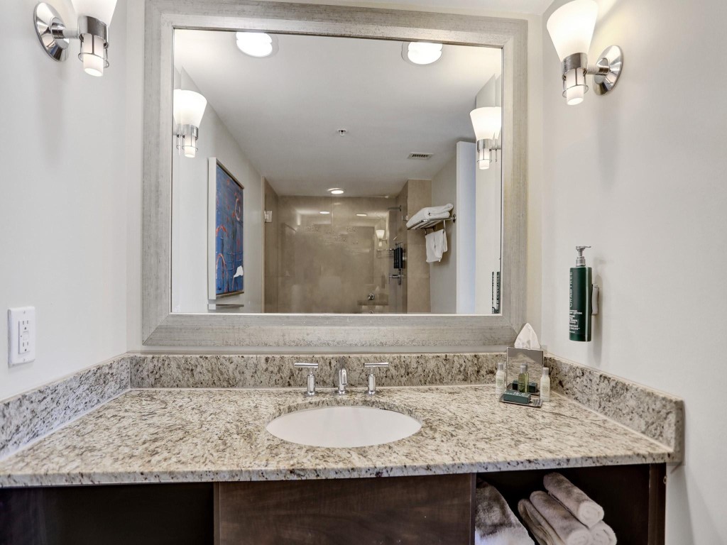 GALLERY ONE CONDO - Residential