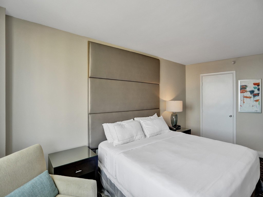 GALLERY ONE CONDO - Residential