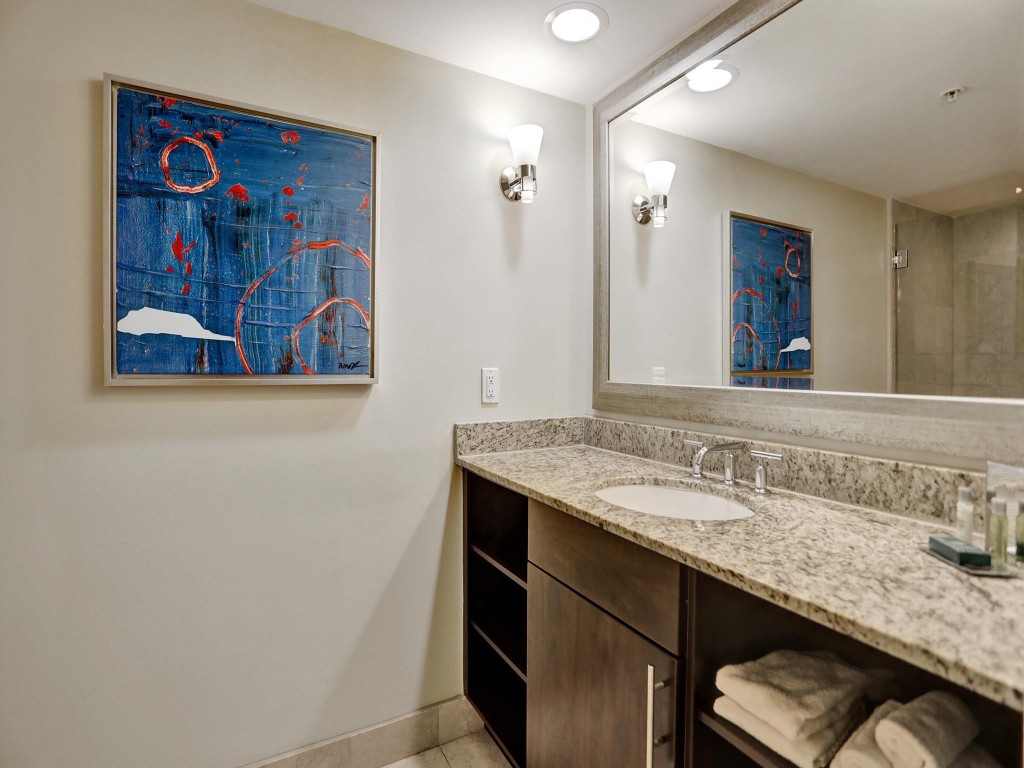 GALLERY ONE CONDO - Residential