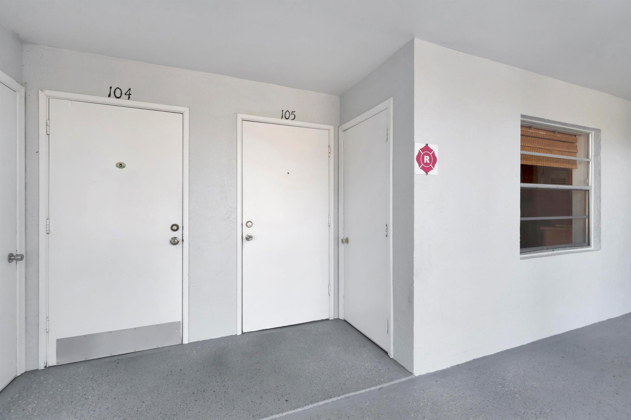689 NE 6th Court #105